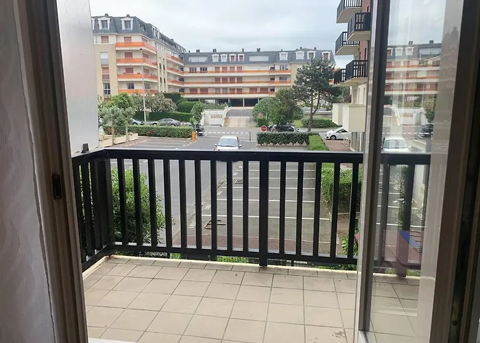 דירה Lumineux A 50m De La De Cabourg, Balcon, Parking Gratuit, 4 Pers. - Fr-1-465-119 *